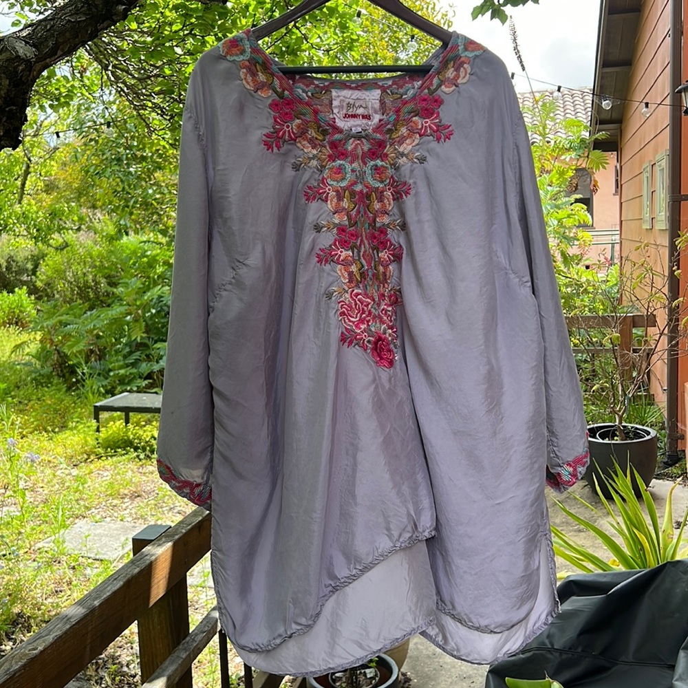 Johnny Was Biya Cupra embroidered blouse gray